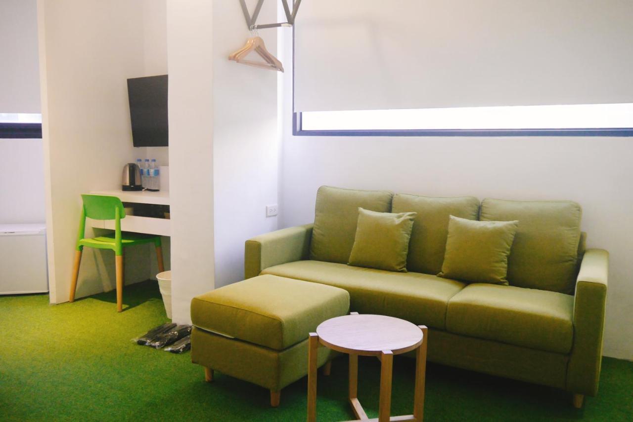 Time Flyer Hotel Taichung Dış mekan fotoğraf